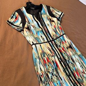 Bebe | Black Green Pattern Zip Front Dress